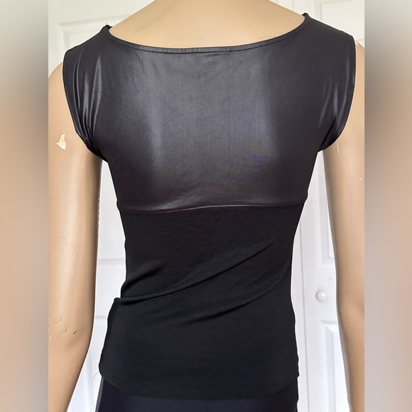 Bebe top size small - Picture 3 of 5